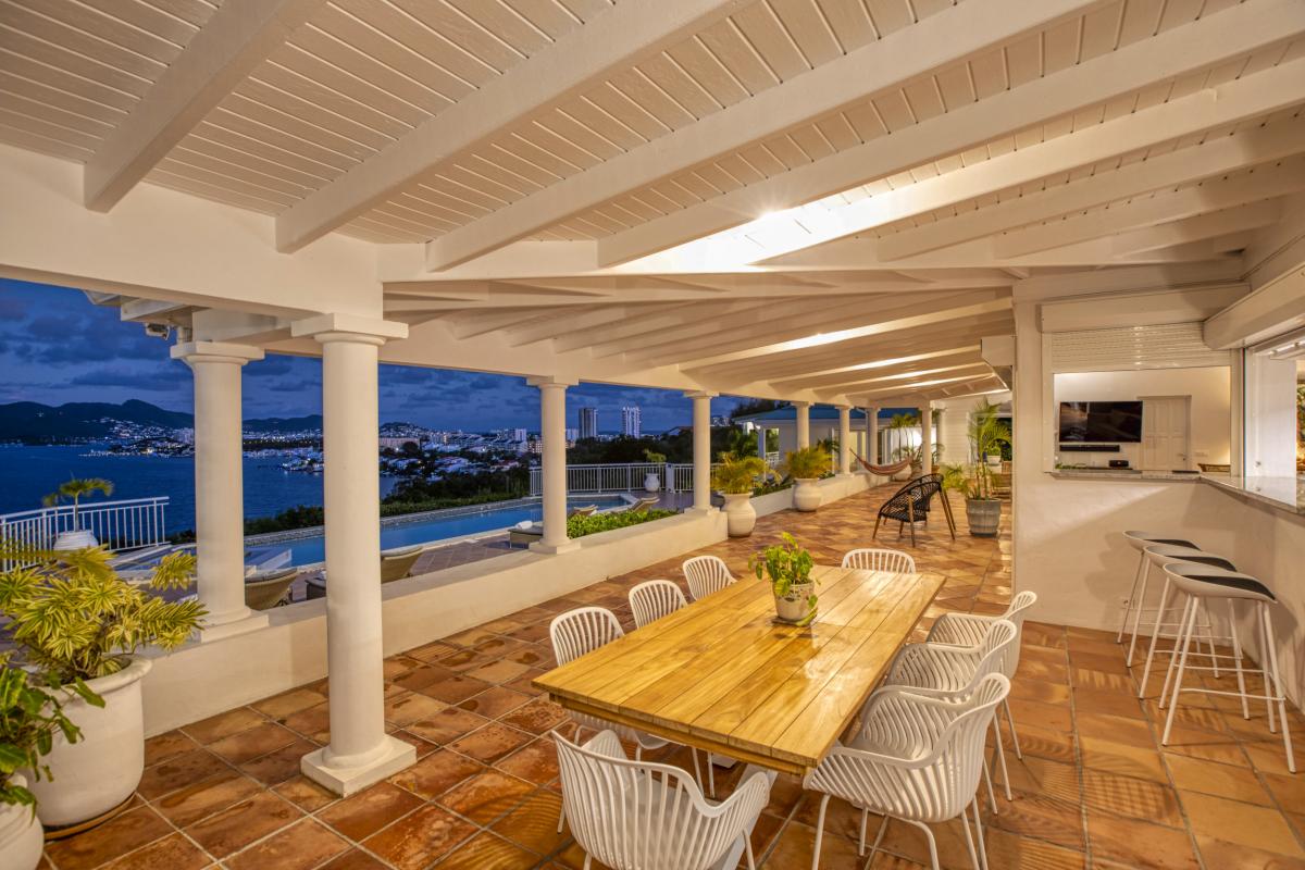 A louer villa 3 chambre Terres Basses Saint Martin_ Terrasse Nuit - 28